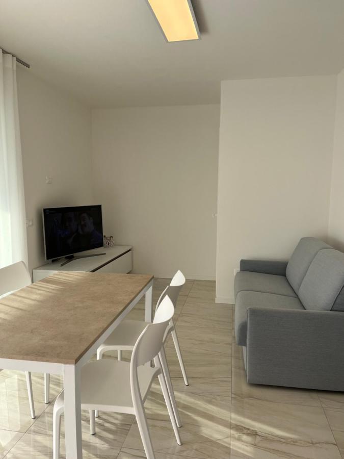 Agua Apartment With Beach Included Lido di Jesolo Exterior photo